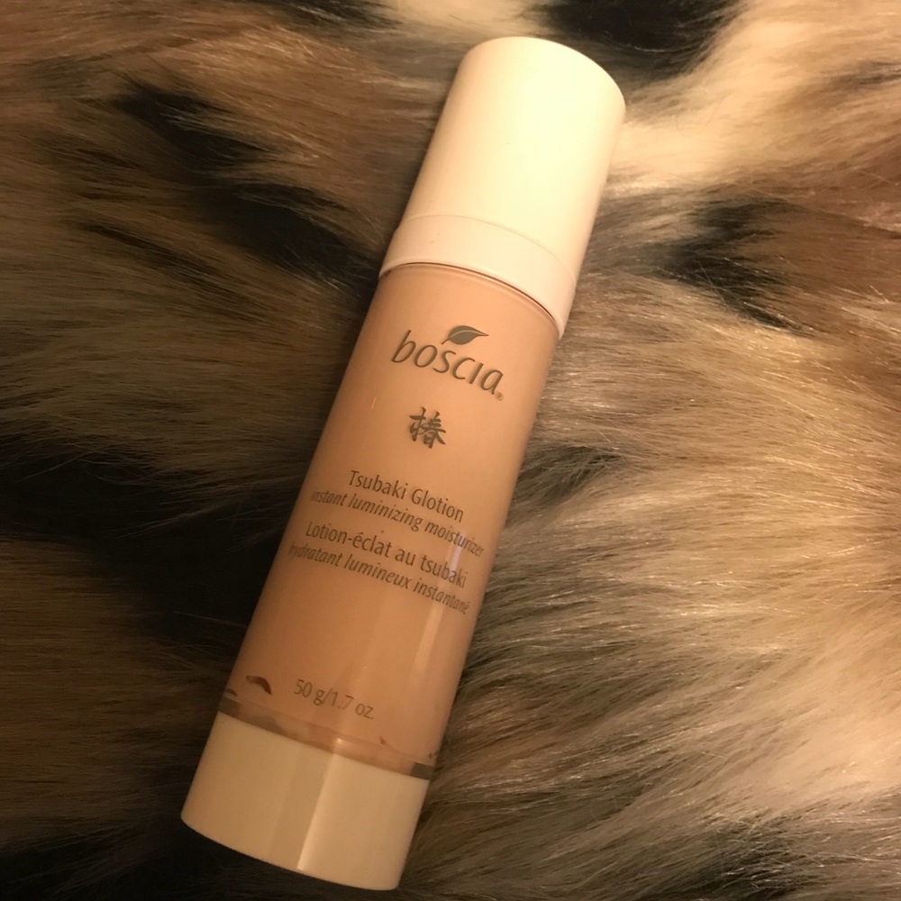 Boscia tsubaki glow-tion